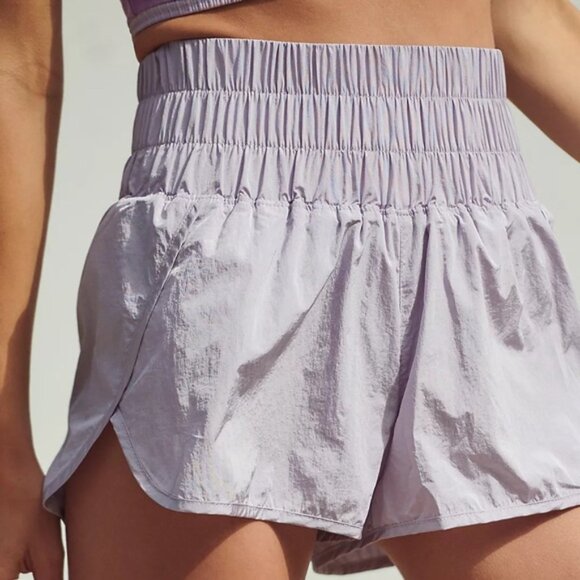 Free People The Way Home Smocked Waistband Shorts Lavender Shorts sz M EUC - Picture 1 of 15